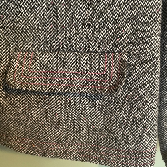 GAP black and white wool blend blazer, size 2 - Picture 11 of 13